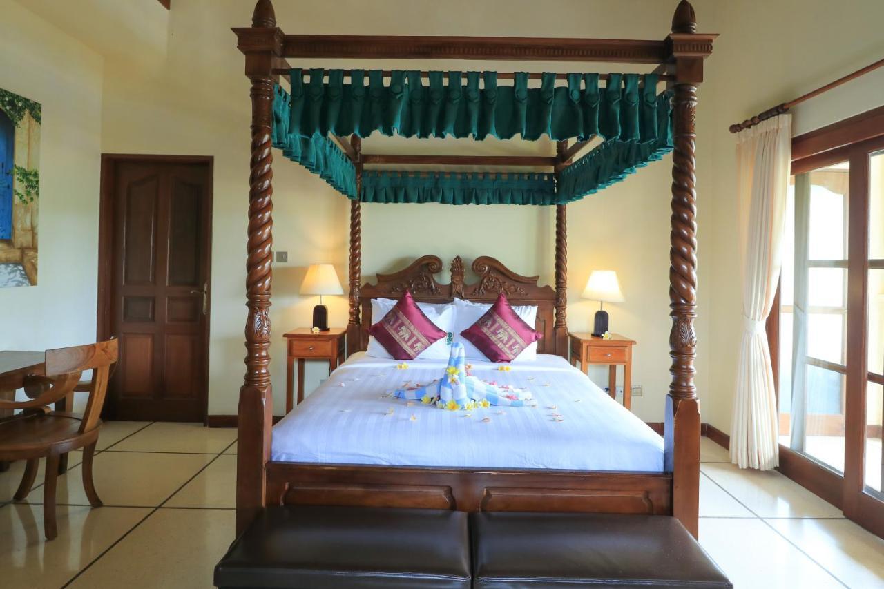 Villa Emerald D-3